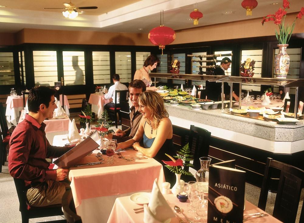 Hotel Riu Oliva Beach Resort Corralejo Eksteriør billede