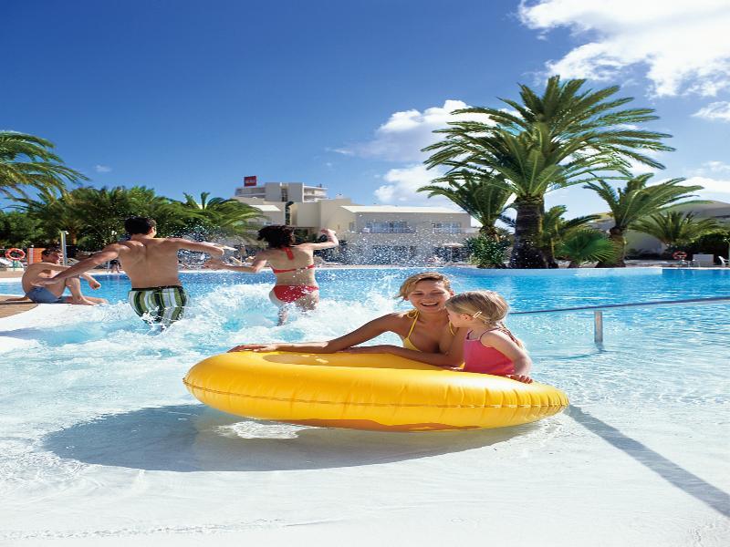 Hotel Riu Oliva Beach Resort Corralejo Eksteriør billede