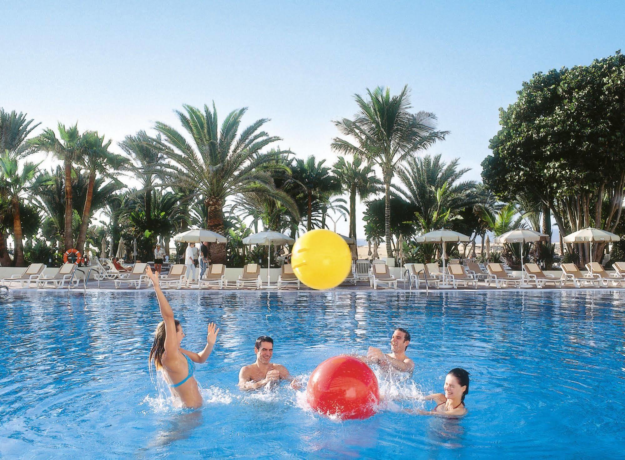 Hotel Riu Oliva Beach Resort Corralejo Eksteriør billede