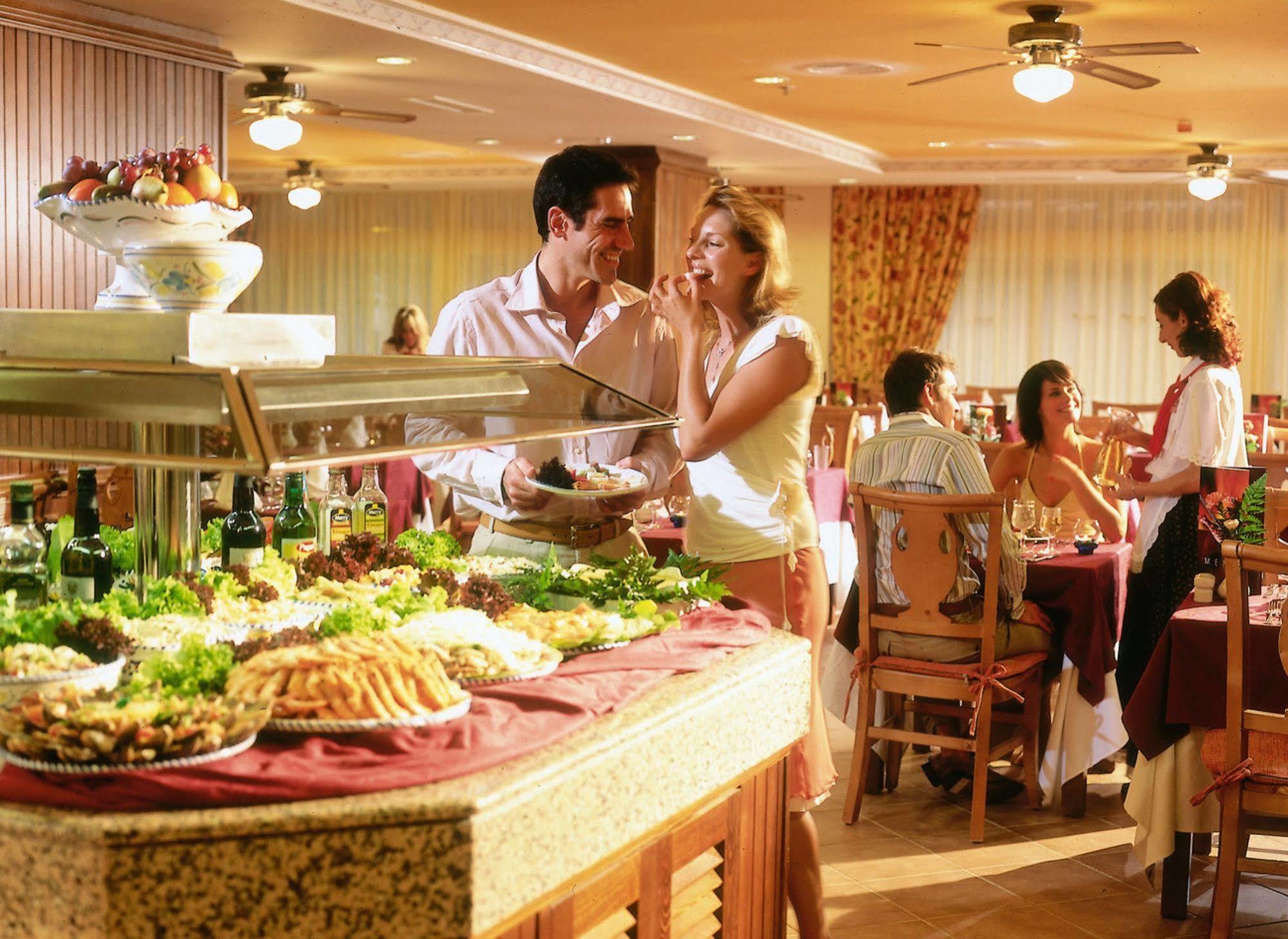 Hotel Riu Oliva Beach Resort Corralejo Eksteriør billede